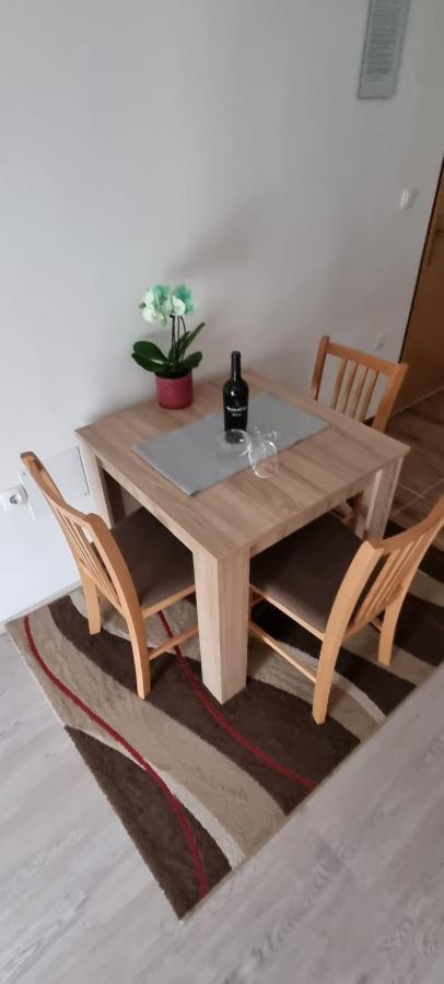 Apartmani Italo بيوغْغاد نا موغو المظهر الخارجي الصورة