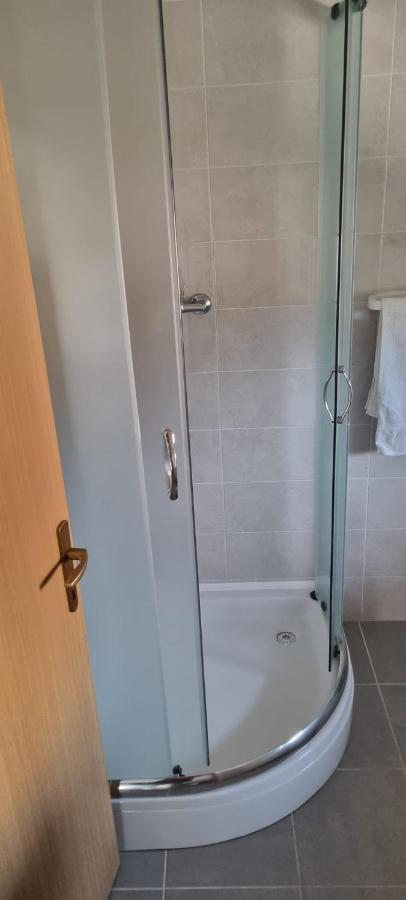 Apartmani Italo بيوغْغاد نا موغو المظهر الخارجي الصورة