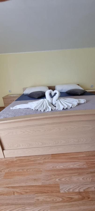 Apartmani Italo بيوغْغاد نا موغو المظهر الخارجي الصورة