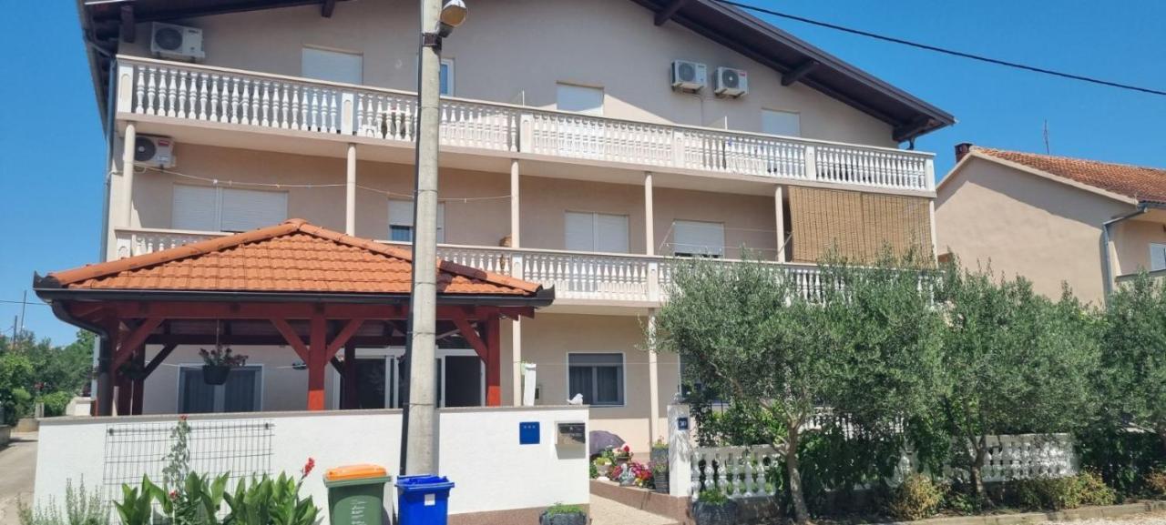 Apartmani Italo بيوغْغاد نا موغو المظهر الخارجي الصورة